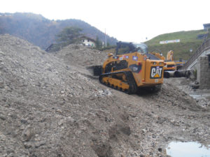 noleggio-minipale-cingolate-belluno-10