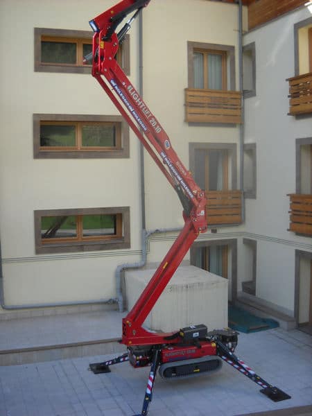 noleggio-piattaforme-carrate-aeree-belluno-4-11