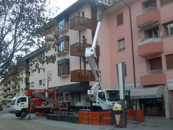 noleggio-piattaforme-carrate-aeree-belluno-4-7
