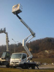noleggio-piattaforme-carrate-aeree-belluno-7