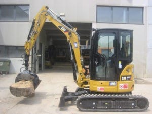 noleggiominiescavatori-belluno-cat-303-1