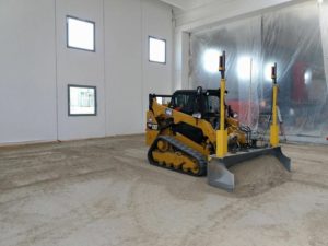 MINIPALA-CON-LAMA-DOZER-A-CONTROLLO-LASER-NOLEGGIO-2
