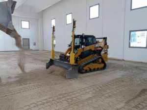 MINIPALA-CON-LAMA-DOZER-A-CONTROLLO-LASER-NOLEGGIO-3