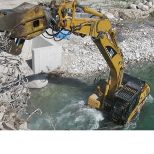 NOLEGGIO-CAT-324D-CON-PINZA-DA-DEMOLIZIONE