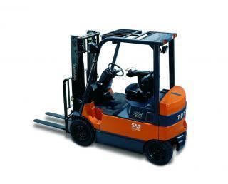 CARRELLO ELEVATORE TOYOTA 7FBMF25/1