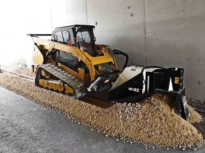 NOLEGGIO-LAMA-DOZER-CON-CONTROLLO-LASER-2