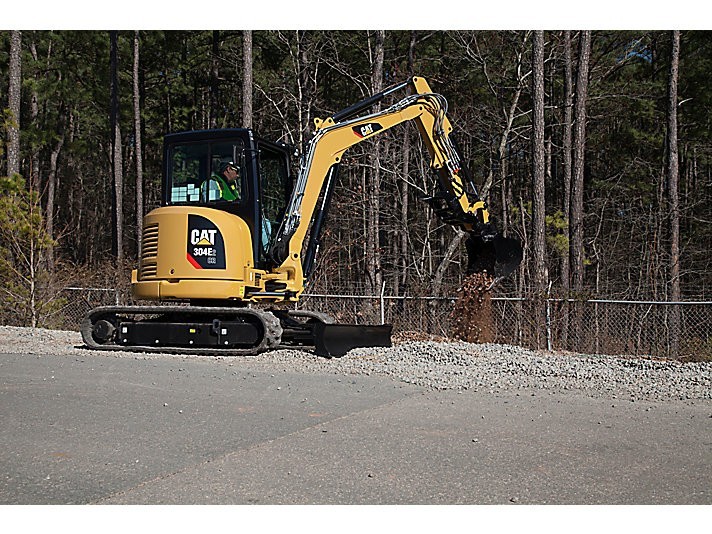 MINIESCAVATORE CAT 304 E2 CR GIROSAGOMA - immagine 2