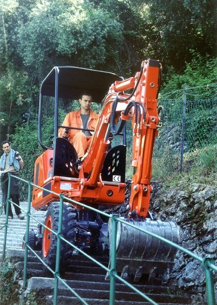 MINIESCAVATORE RAGNO EUROMACH 1500 M - immagine 7